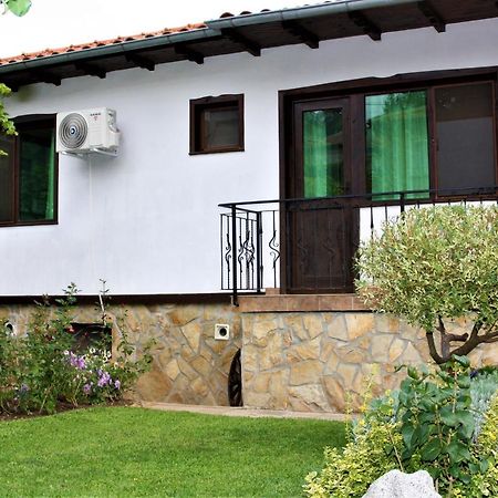 Къща Речен Шепот Hotel Kalofer Kültér fotó
