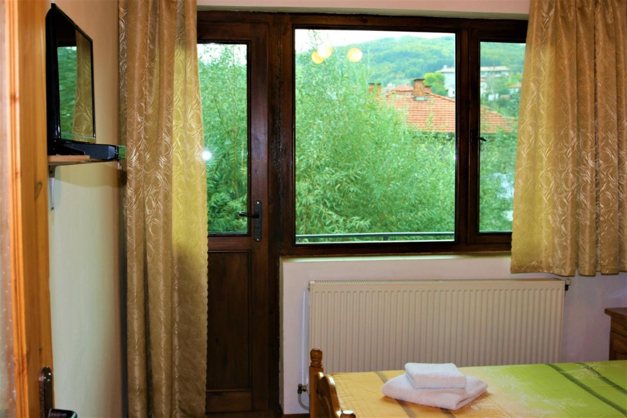 Къща Речен Шепот Hotel Kalofer Kültér fotó
